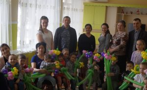 цветы в подарок